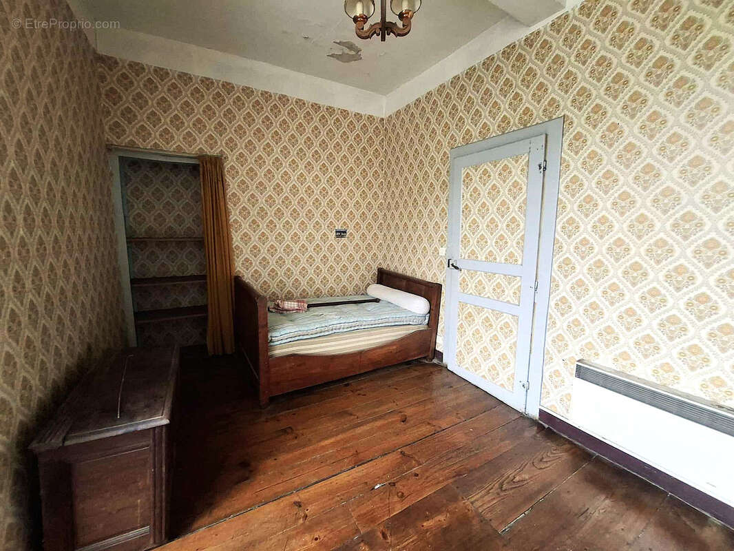Appartement à TARDETS-SORHOLUS