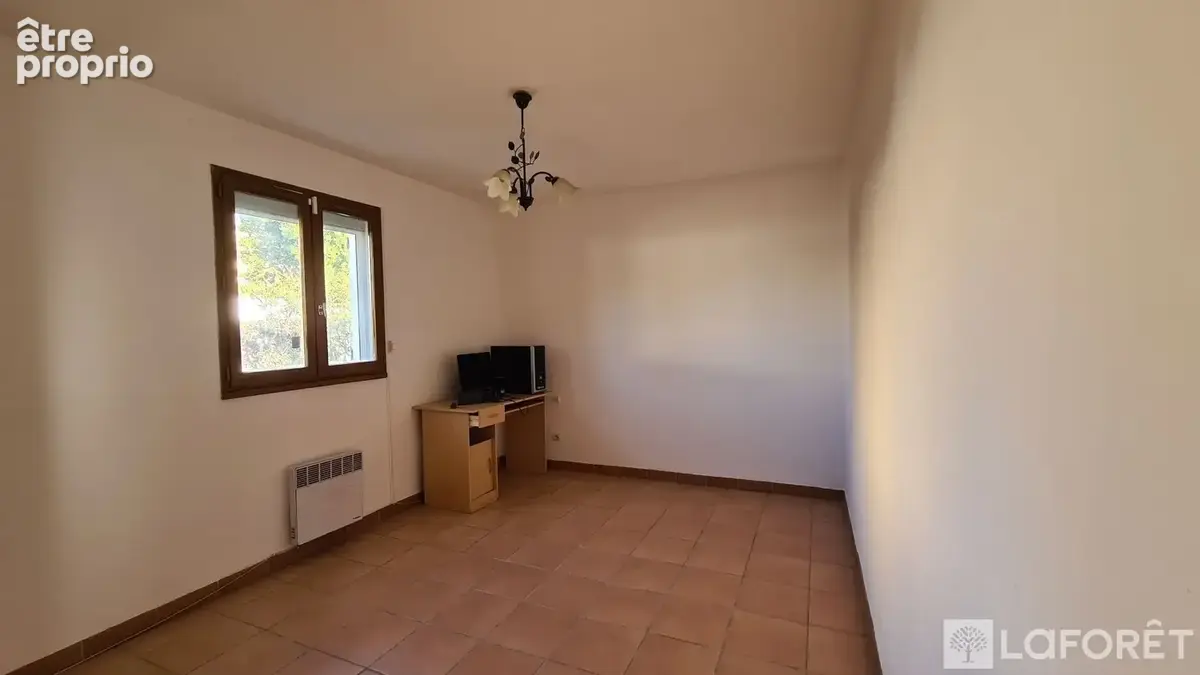 Frontignan, villa T5 sur une parcelle de 363 M² de terrain clos - photo 9