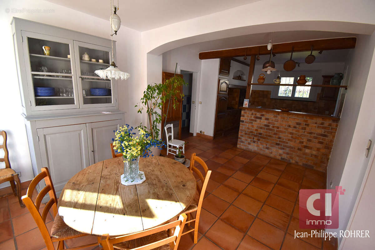 Maison à BESSE-SUR-ISSOLE