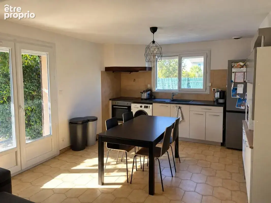 Maison 5 pièces 165 m² à vendre à Rodilhan (30230) - photo 5