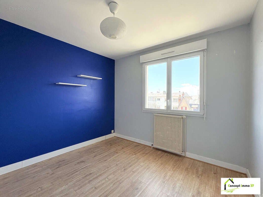 Appartement 84 m² à Tours  - photo 8