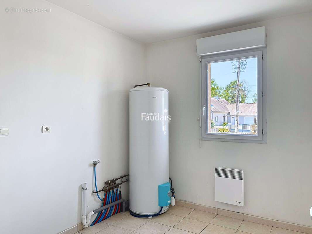 Maison 89 m² à Roncey  - photo 9