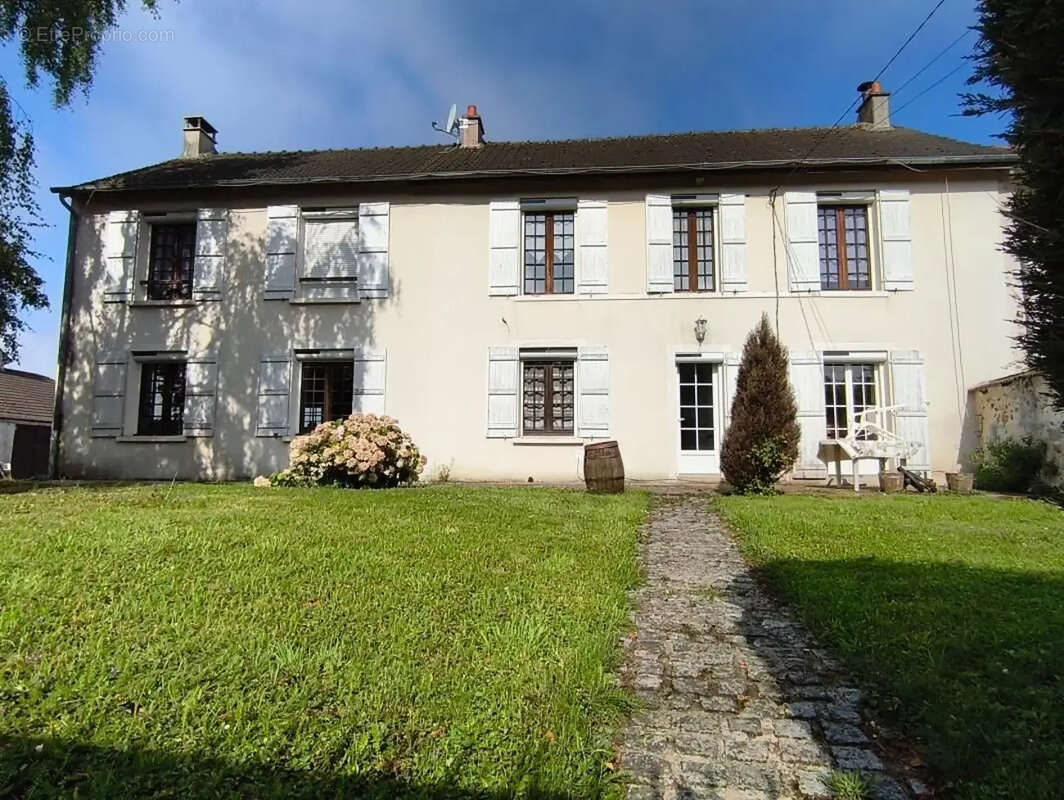 Maison La Ferte Sous Jouarre 6 pièce(s) 188 m2 - photo 2