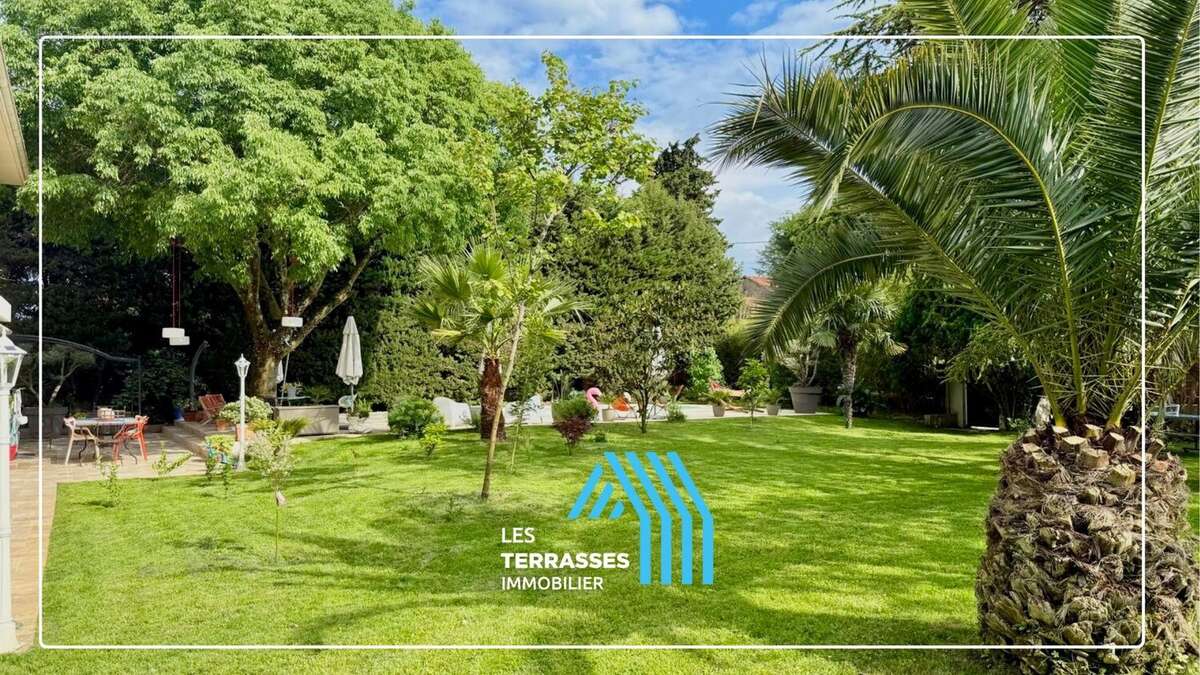 Maison à MONTELIMAR