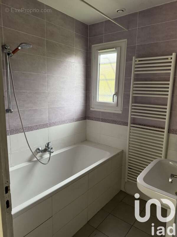 Photo 7 - Maison à VILLENEUVE-SUR-YONNE