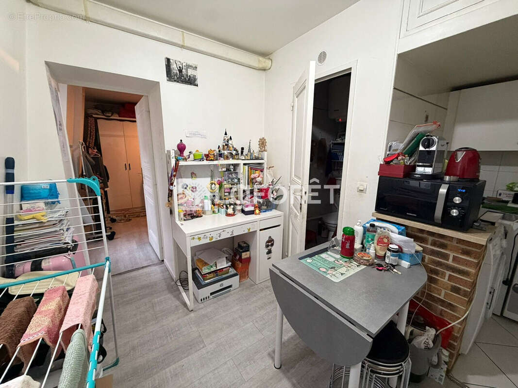 Appartement à PARIS-8E