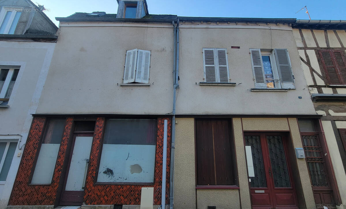 Appartement à BRAY-SUR-SEINE