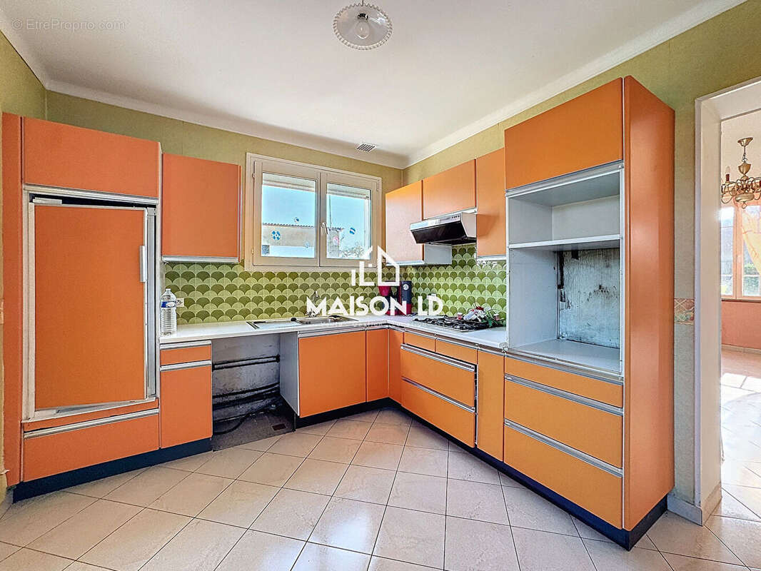 Maison à SAINT-PIERRE-SUR-DIVES