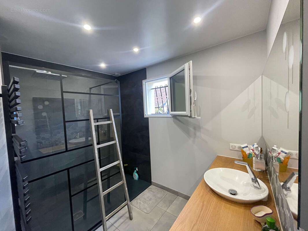 Maison Nogent Le Roi 7 pièce(s) 125 m2 - photo 10