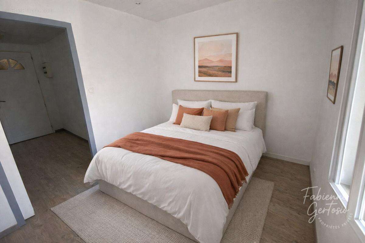 Appartement à HYERES