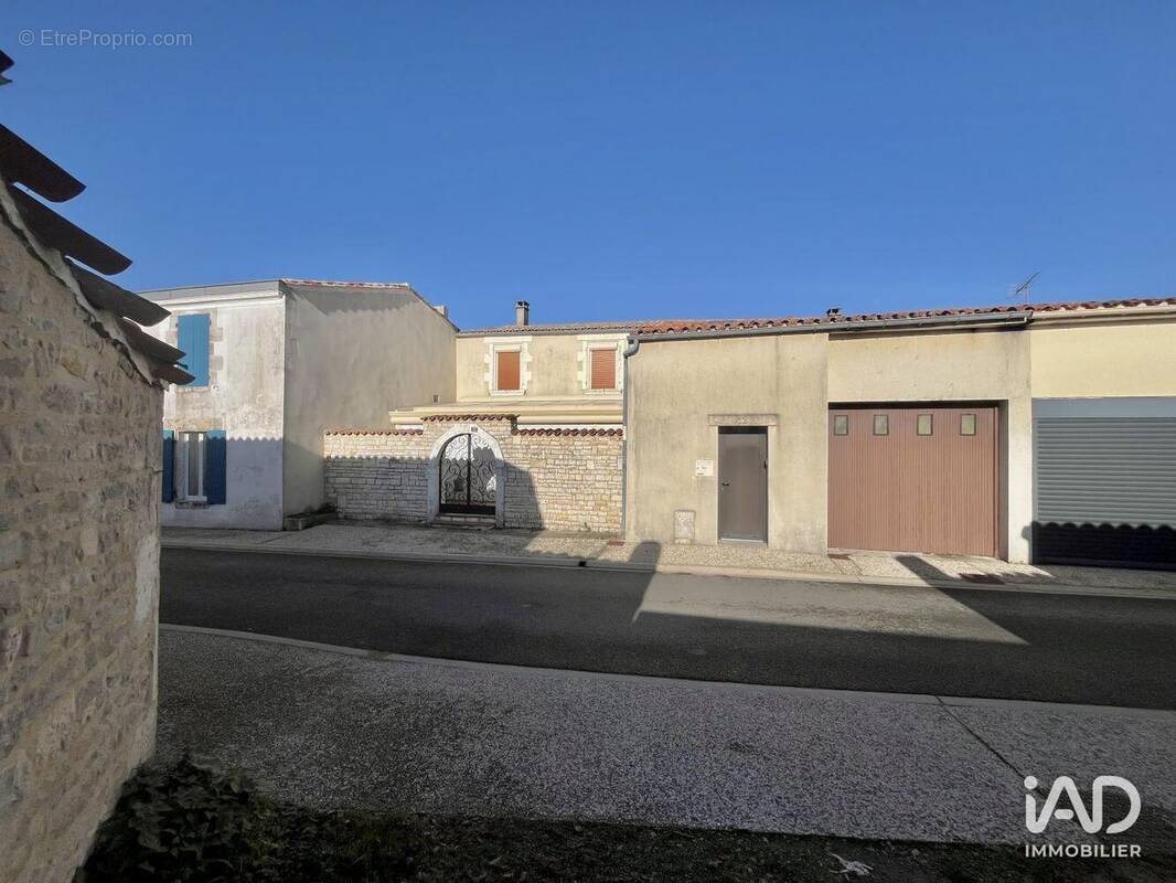 Photo 1 - Maison à MARSILLY