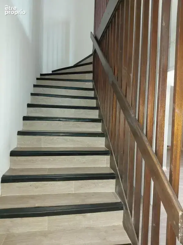 Appartement T4/T5 - photo 3