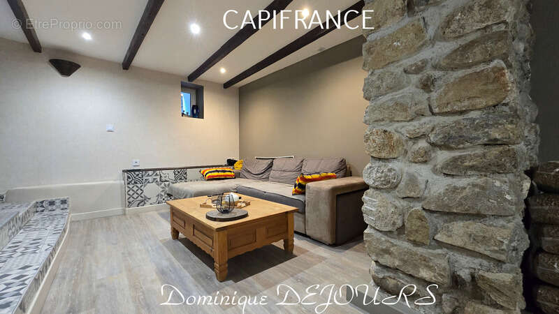 ARDECHE – Vallée de l’Eyrieux : Charmante maison au coeur du village de St Fortunat - Belle Rénovation - Prêt à Habiter! - photo 13