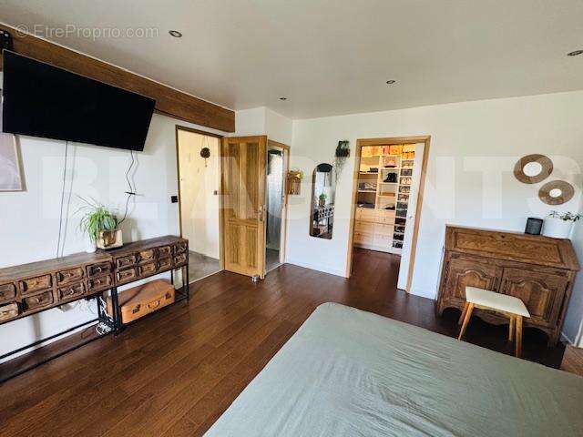 image1 - Maison à LA CHAPELLE-D'AUNAINVILLE