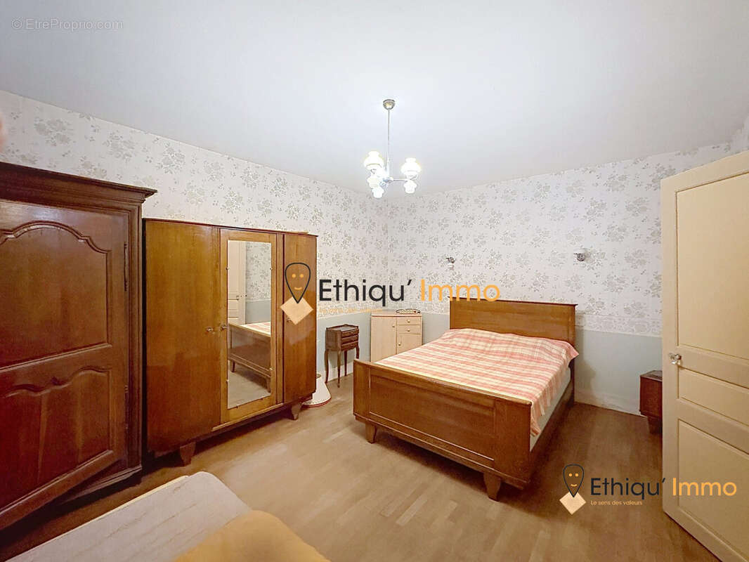 Maison 158 m² à Vignory  - photo 4