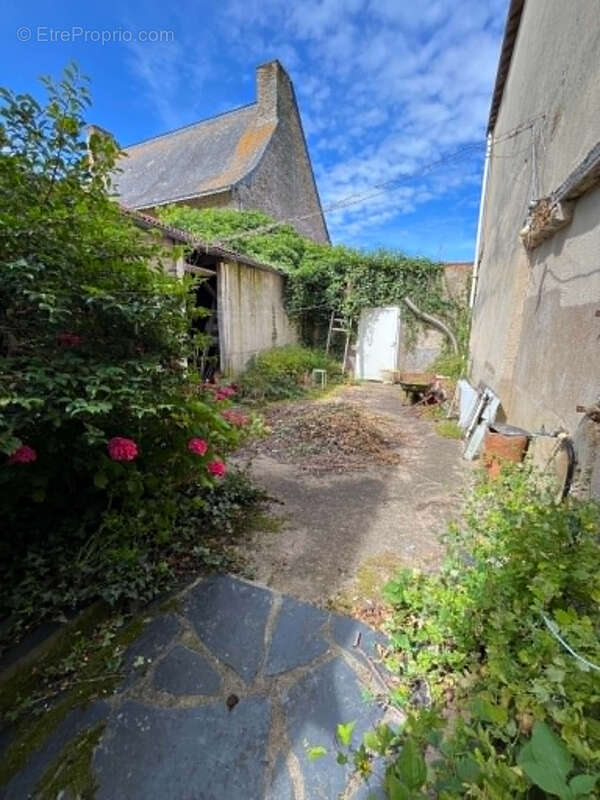 Maison de Bourg à rénover - photo 12