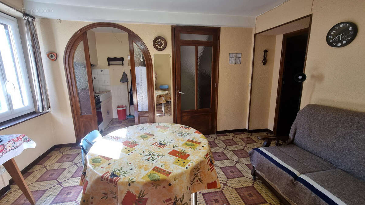 Maison à LEZIGNAN-CORBIERES
