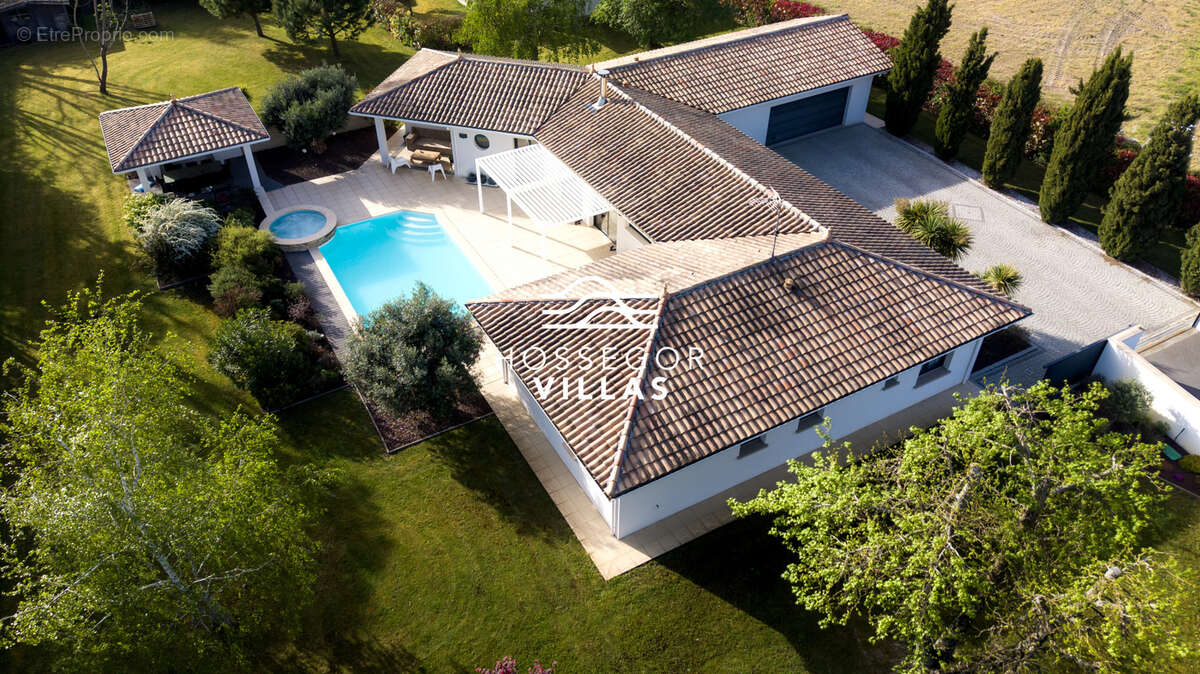 Maison à SOUSTONS