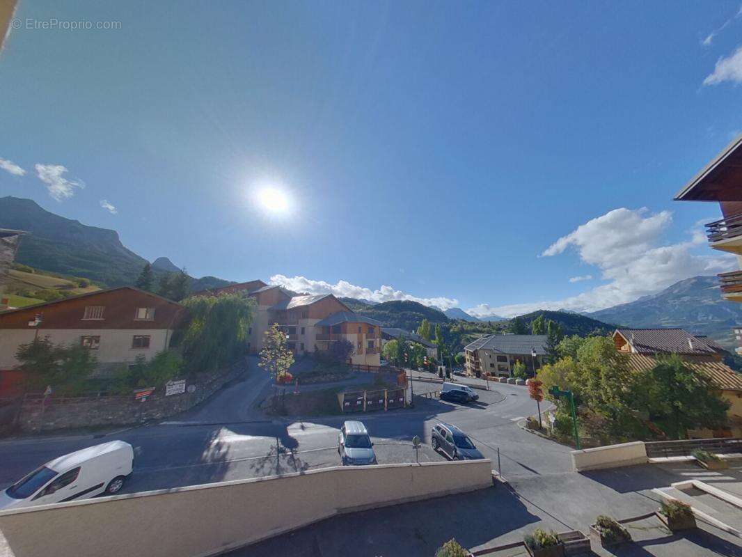 Appartement à LES THUILES