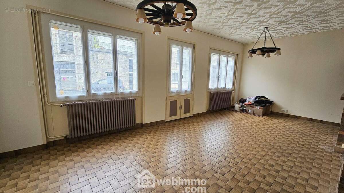 Maison 145 m² à Tousson  - photo 3