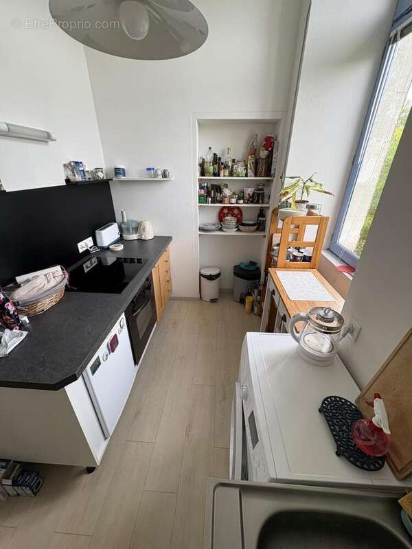 Maison 140 m² à Saint-Saturnin-Du-Bois  - photo 8