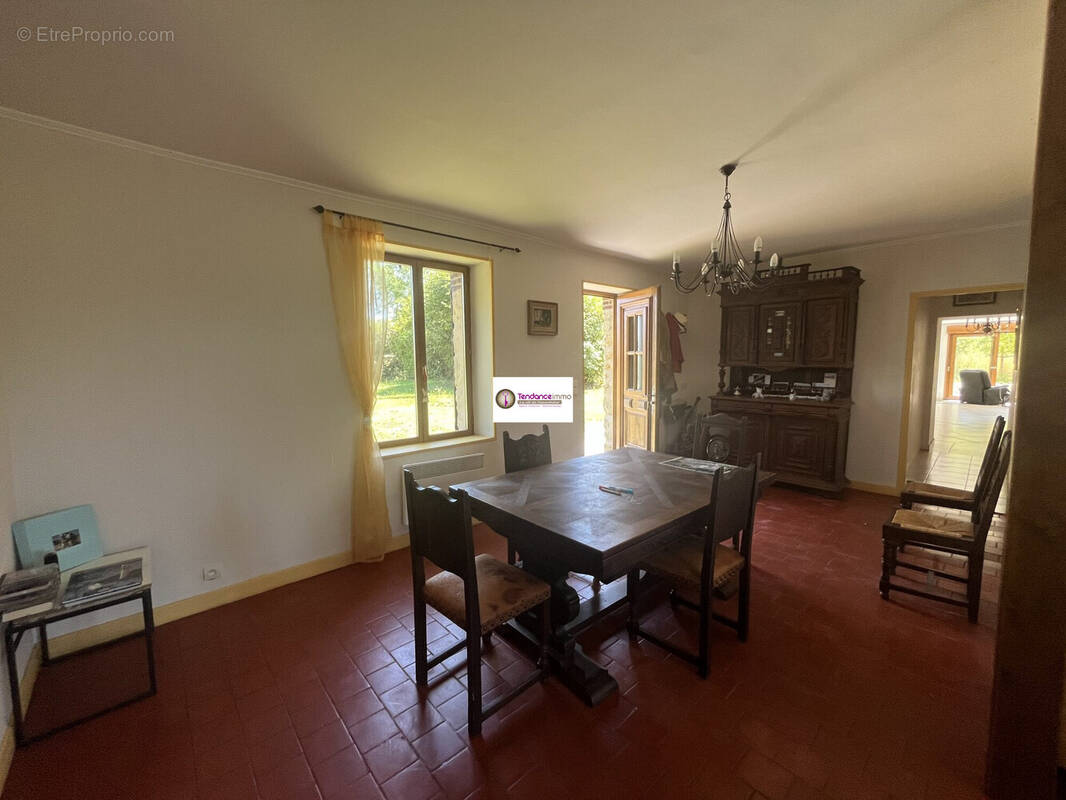 Maison 145 m² à Mortagne-Au-Perche  - photo 3