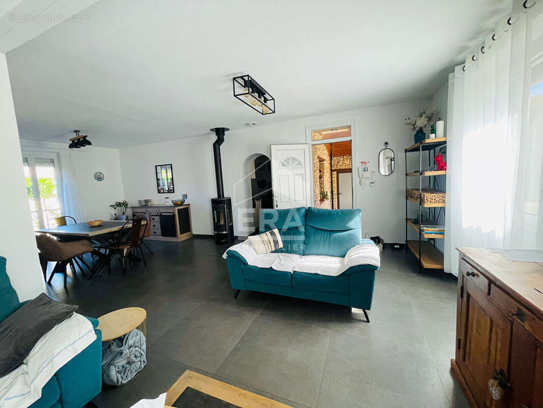 Maison 106m² à Lavera - photo 13