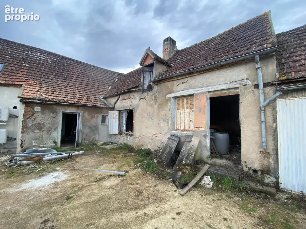 Maison de bourg a saisir - gros potentiel - photo 10