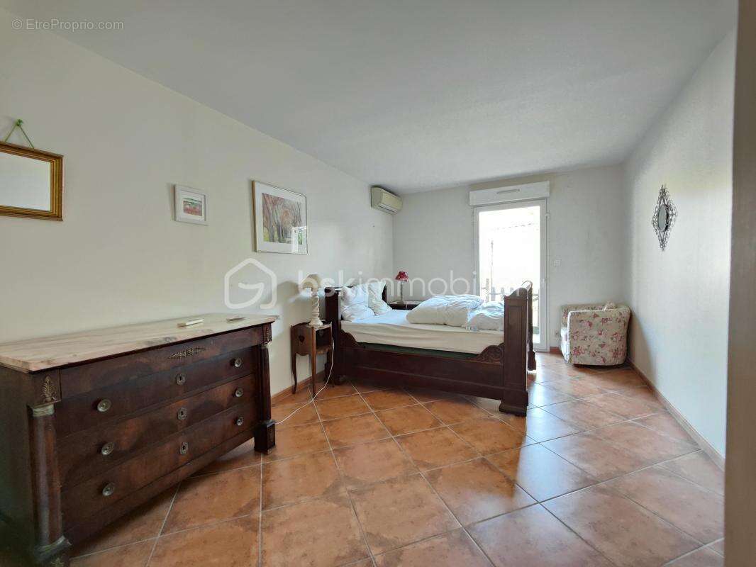 Appartement à MONTREDON-DES-CORBIERES