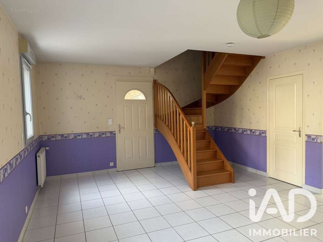 Maison 100 m² à Rochecorbon  - photo 5