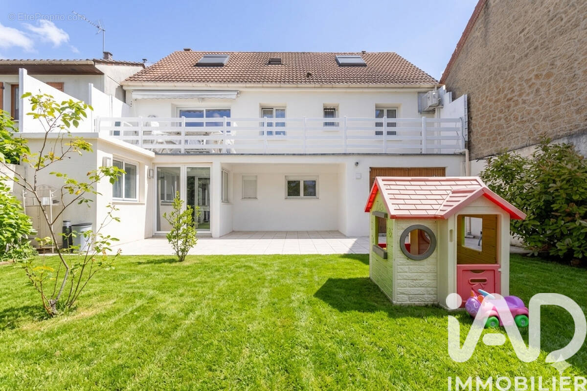 Photo 1 - Maison à MONTGERON