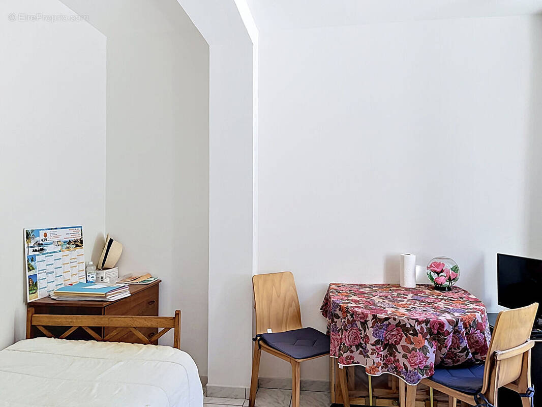Appartement à SURESNES