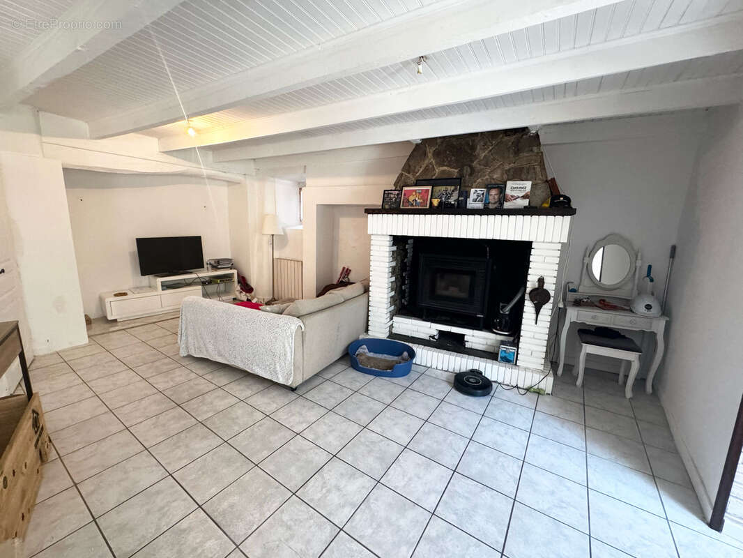 Maison à VOCANCE