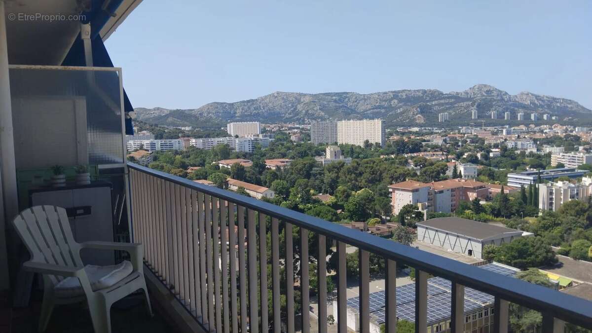 Appartement à MARSEILLE-9E