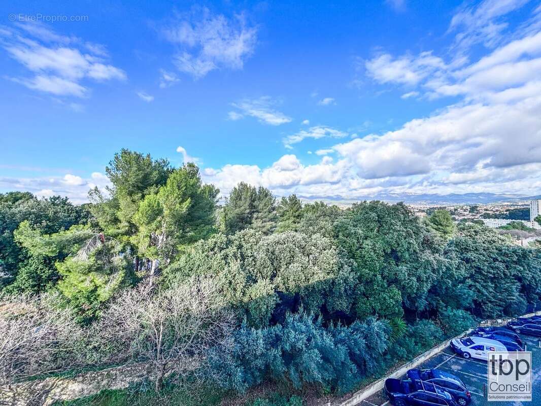 Appartement à MARSEILLE-12E