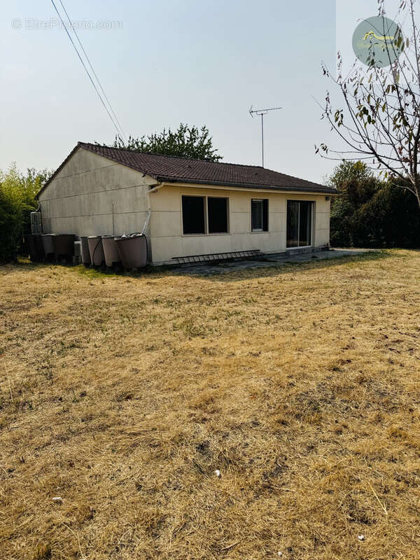 A vendre plain pied 3 chambres - photo 2