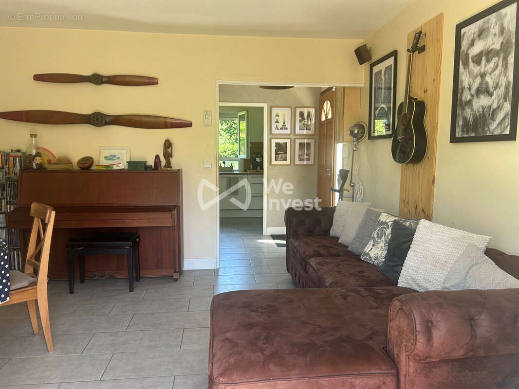 Maison 65 m² à Isles-Les-Villenoy  - photo 3