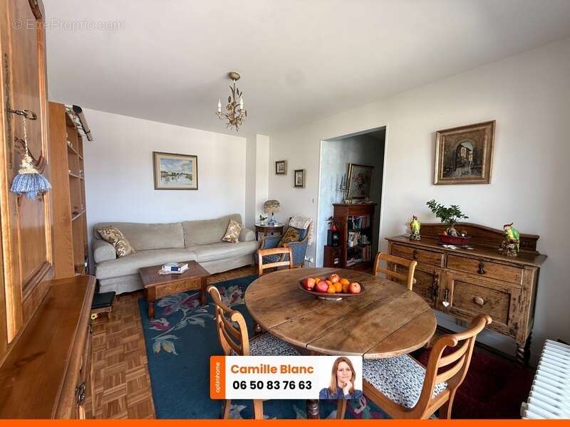 Appartement à EPERNON