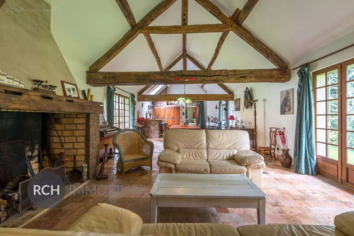 Maison à MONTFORT-L&#039;AMAURY