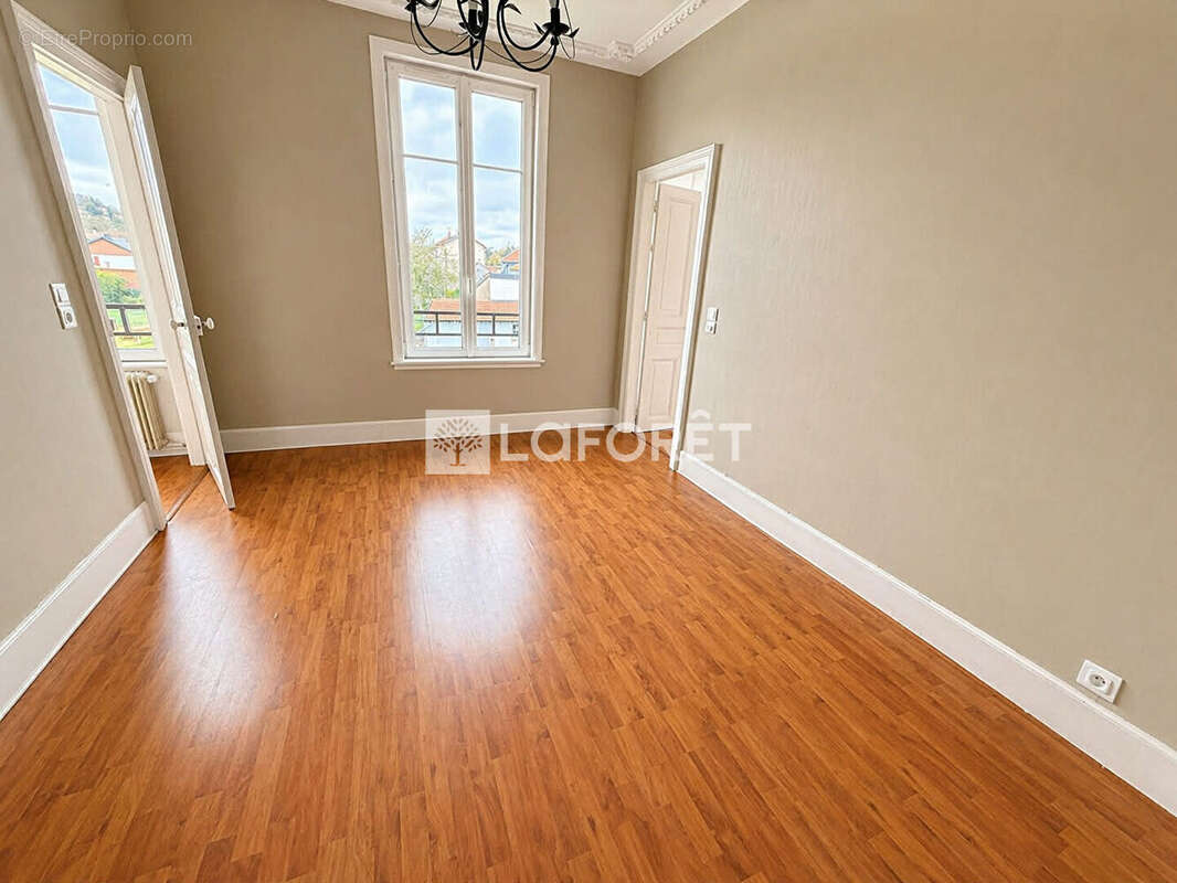 Appartement à GOLBEY