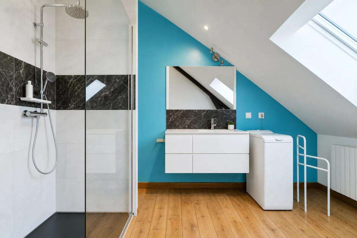 Appartement à SAINT-YRIEIX-LA-PERCHE