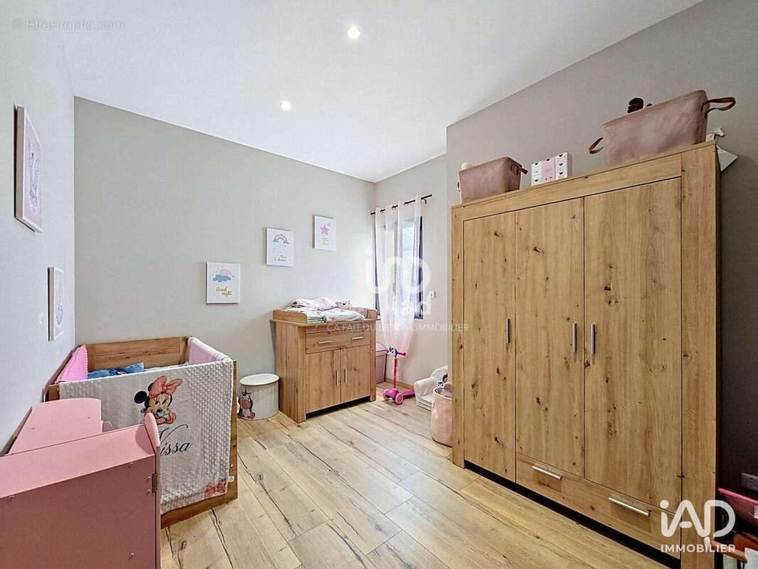 Maison 200 m² à Perdreauville  - photo 9