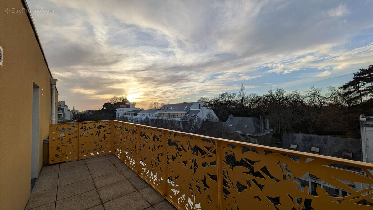 Appartement à NANTES