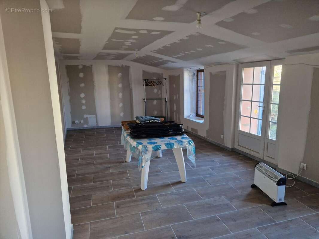 Photo 3 - Maison à CHAILLE-LES-MARAIS