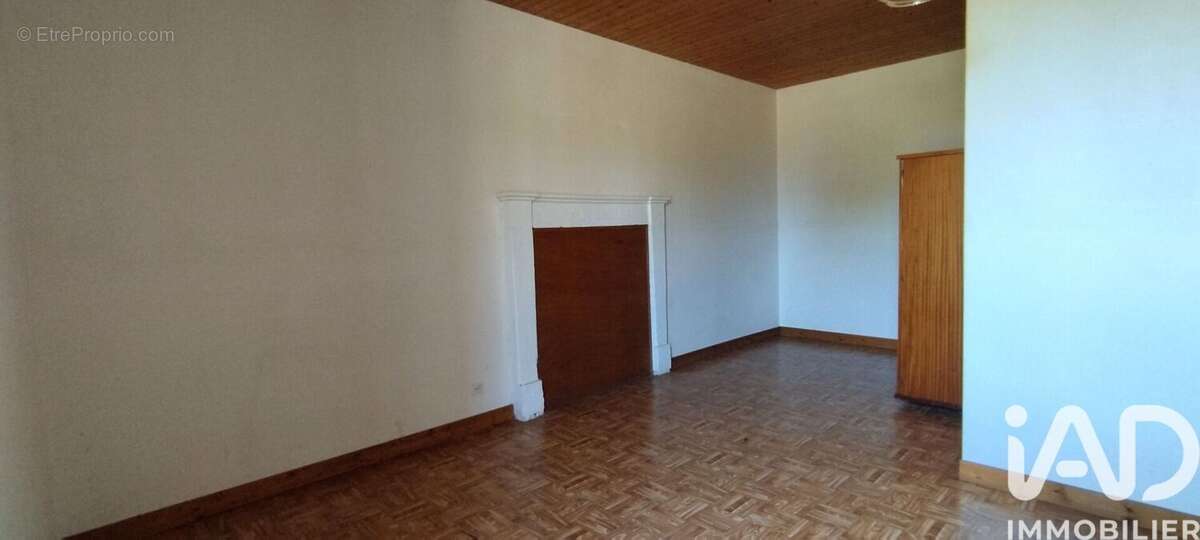 Photo 8 - Maison à L'HERMENAULT