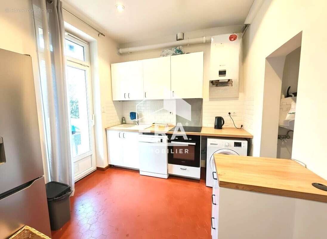 Appartement 74m² à marseille 5e arrondissement - photo 10