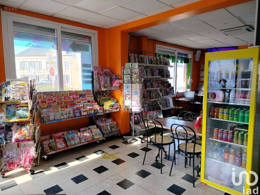 Photo 4 - Commerce à CHAUNY