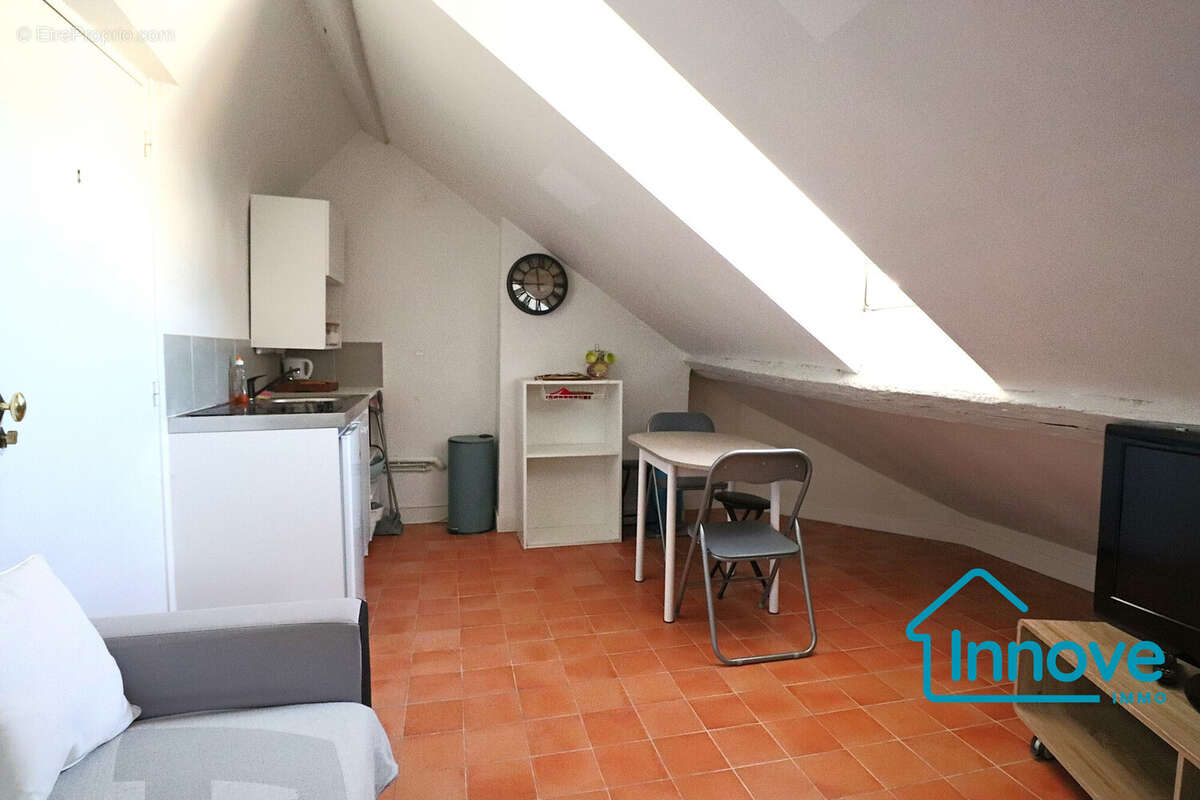 Appartement à VERSAILLES