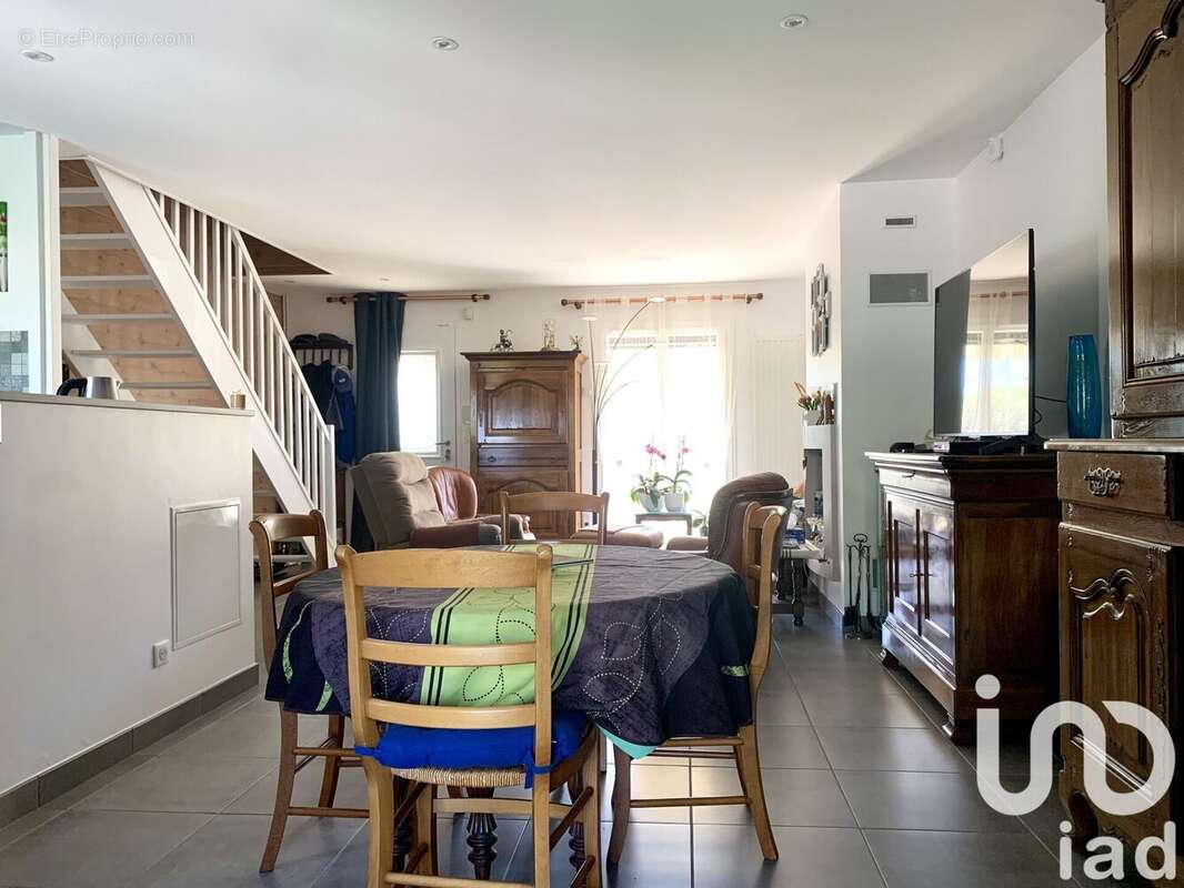 Photo 6 - Maison à SAINT-PRYVE-SAINT-MESMIN