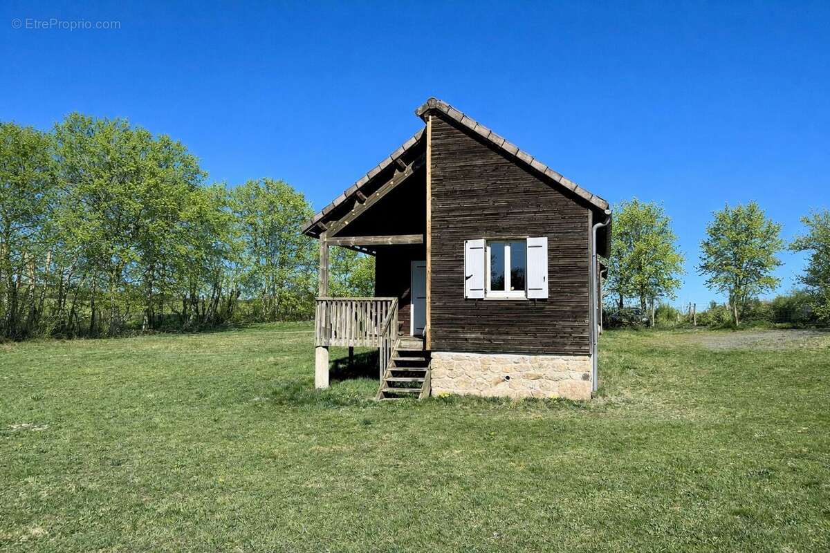 Maison à MAURINES